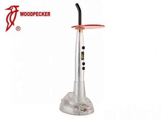 6. Woodpecker LED.H - Polimerizációs Lámpa - Fémházas - EZÜST